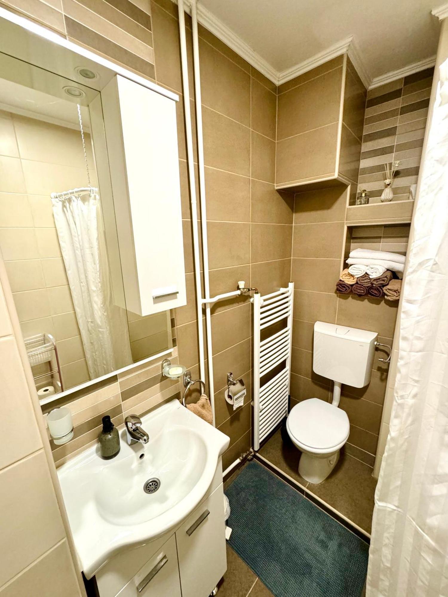 Gradiska Na Savi Apartmani I Sobe エクステリア 写真