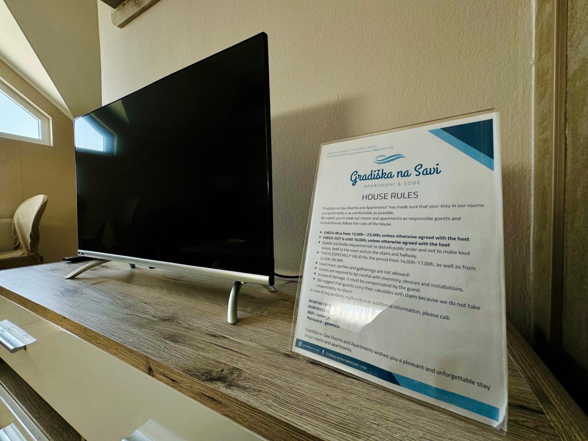 Gradiska Na Savi Apartmani I Sobe エクステリア 写真