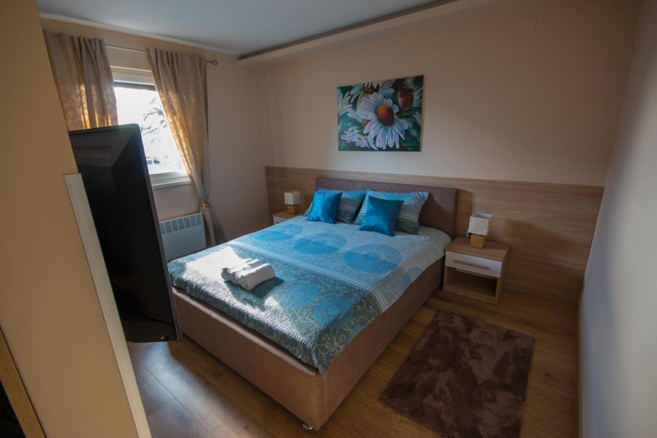 Gradiska Na Savi Apartmani I Sobe エクステリア 写真