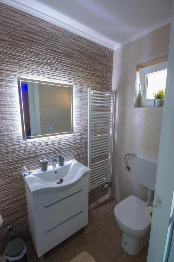 Gradiska Na Savi Apartmani I Sobe エクステリア 写真