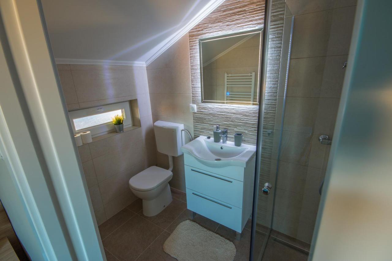Gradiska Na Savi Apartmani I Sobe エクステリア 写真