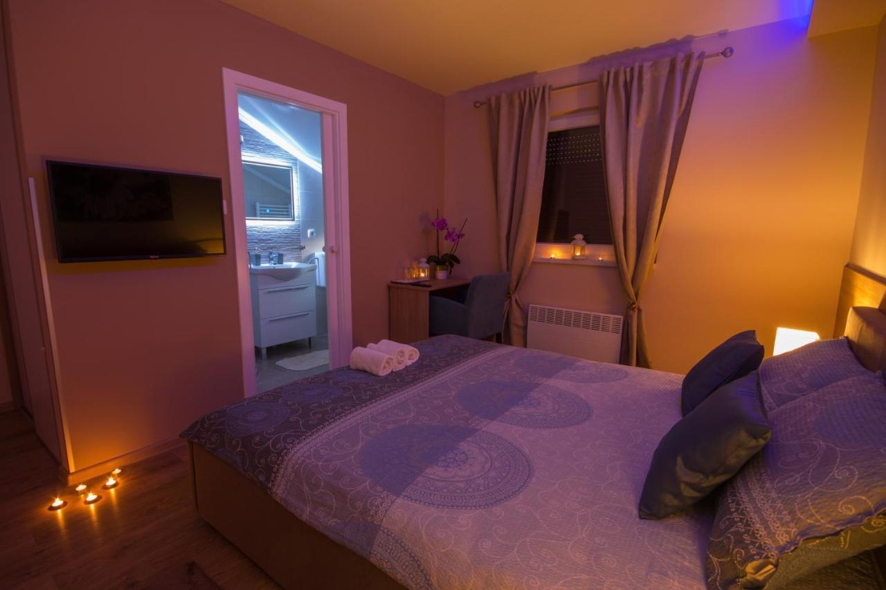 Gradiska Na Savi Apartmani I Sobe エクステリア 写真