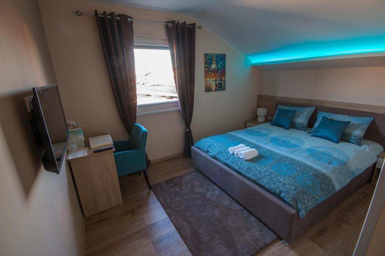 Gradiska Na Savi Apartmani I Sobe エクステリア 写真